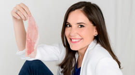 Abecedario del Bienestar: Con la «E» de Etiqueta y la guía para descifrarlas con Boticaria García