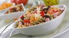 Prueba esta rica ensalada de espirales de pasta