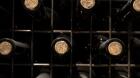 ¿Son mejores las botellas de vino con corcho natural o a rosca?